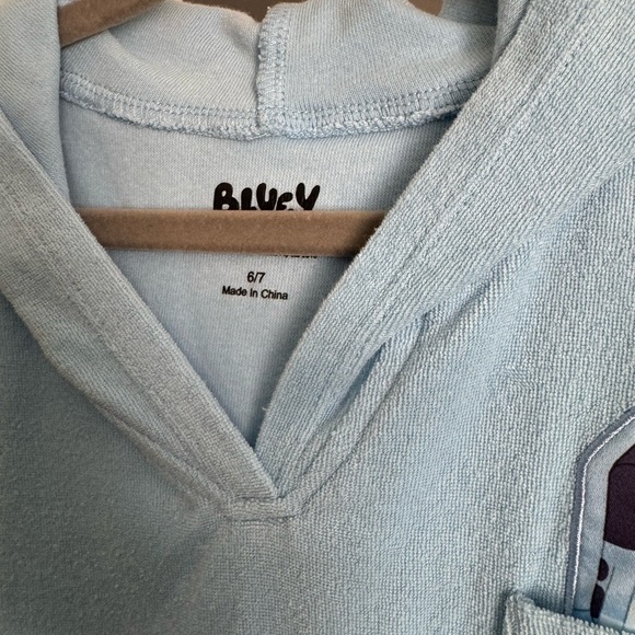 Bluey Hoooded Terry Cover Up - Picture 2 of 3